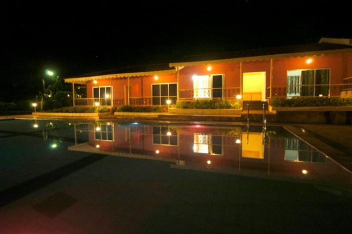 Cold Spot Village Resort Mahābaleshwar Exterior foto